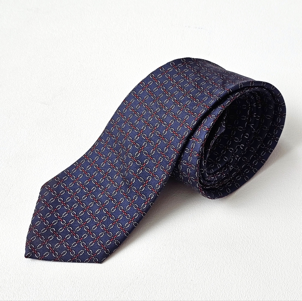 Vintage Hardy Amies London Silk Tie Navy Red Geometric Chain Pattern Luxury